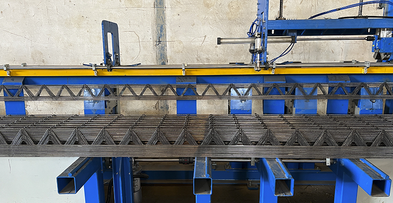 Steel Truss Girders Welding Line GHJ350ZH-01